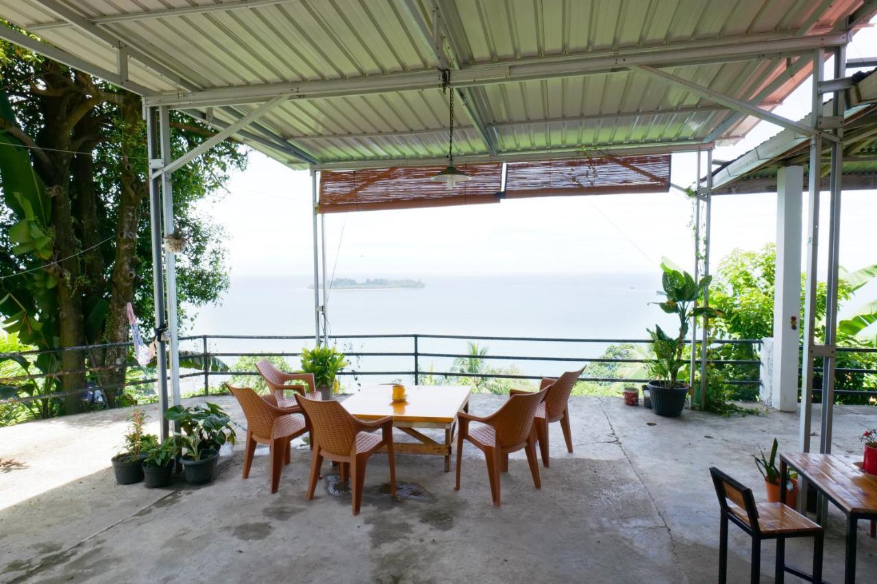 The View Padang, Amazing View, 8 Mins Mentawai Fast Ferry, Cold Beer,Close To Restaurants Exterior foto