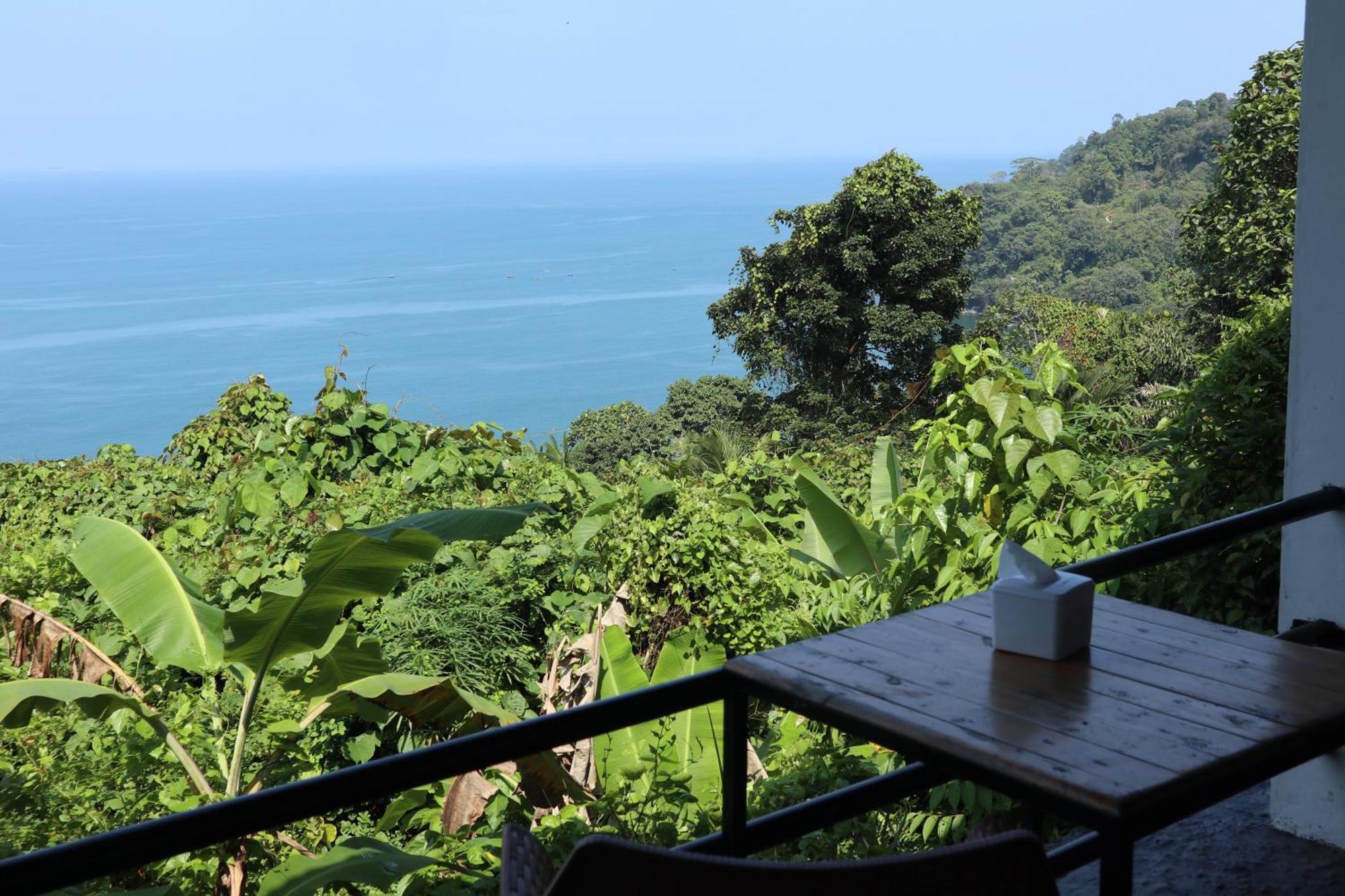 The View Padang, Amazing View, 8 Mins Mentawai Fast Ferry, Cold Beer,Close To Restaurants Exterior foto