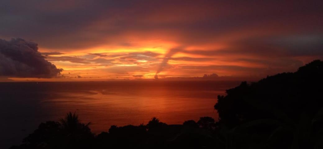 The View Padang, Amazing View, 8 Mins Mentawai Fast Ferry, Cold Beer,Close To Restaurants Exterior foto